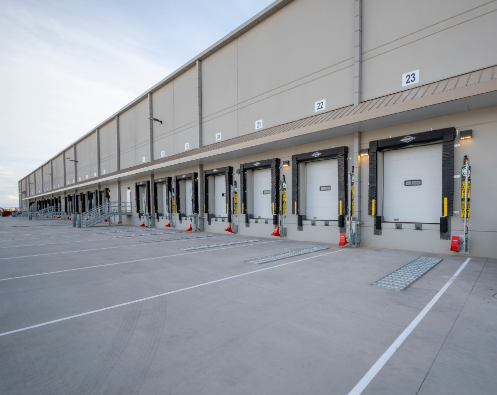 exterior loading docks of the vistar foodservice facility in phoenix arizona