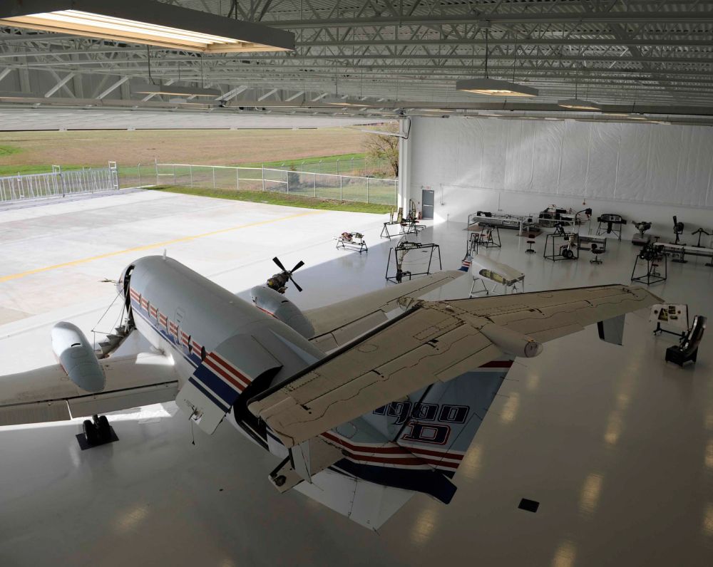 arco-construction-company-flight-safety-international-wichita-kansas-gallery-1